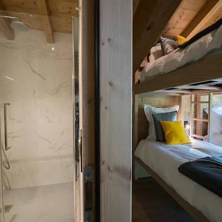 Chalet With Fireplace In Megeve
